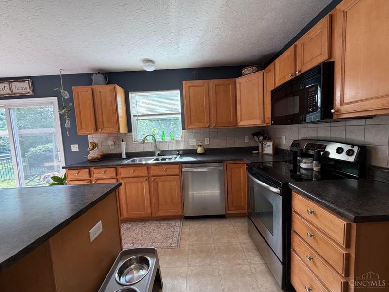 6086 Deer Crossing Court, Miami Twp, OH 45150 Photo 8