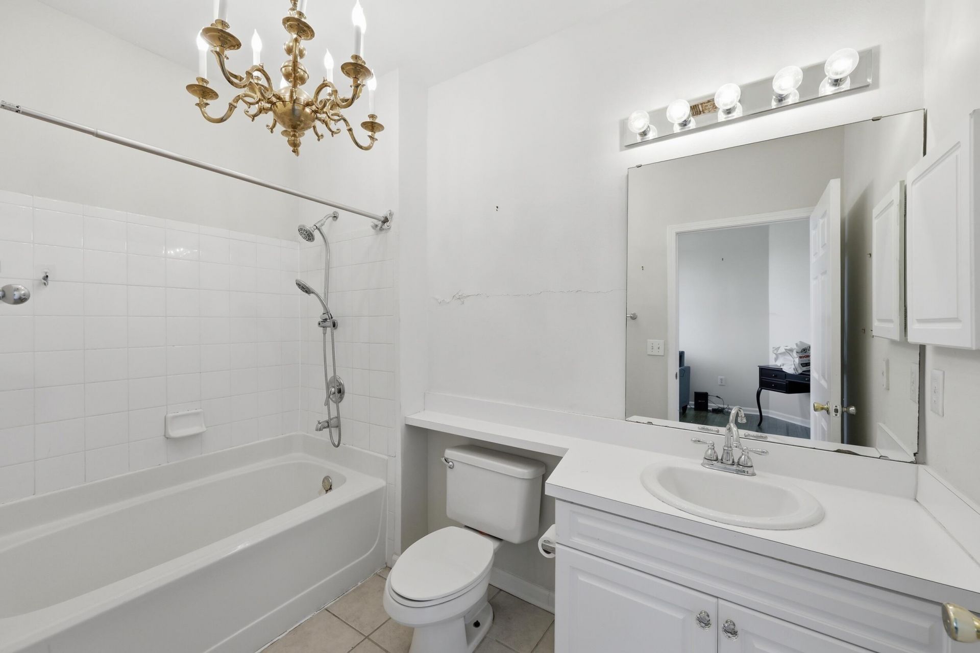 1934 Telfair Way Photo 7