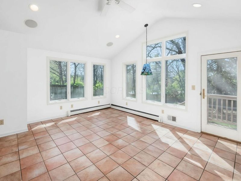 4393 Donington Road, Columbus, OH 43220 Photo 24