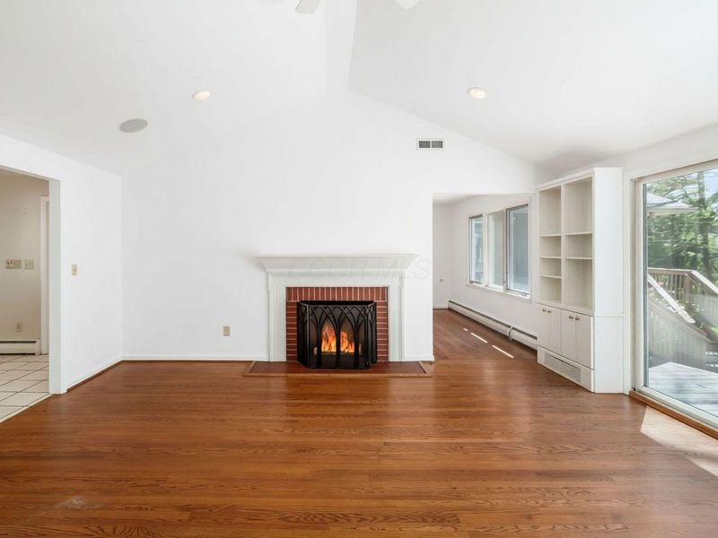 4393 Donington Road, Columbus, OH 43220 Photo 8