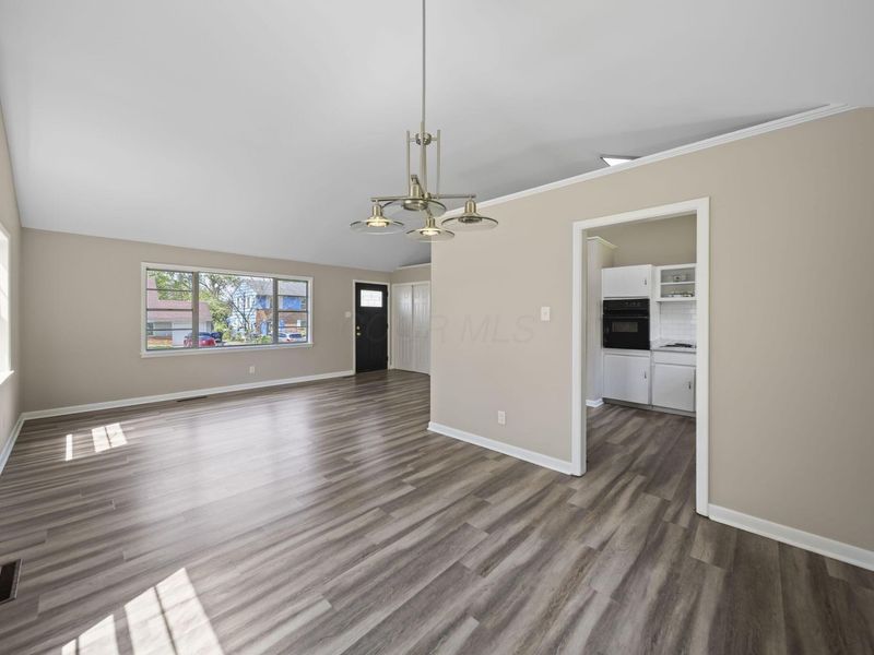 1422 Benson Drive , Columbus, OH 43227 Photo 6