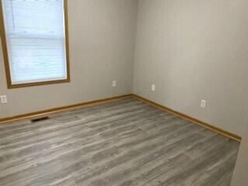 5910 Wellbrid Drive, Galloway, OH 43119 Photo 12