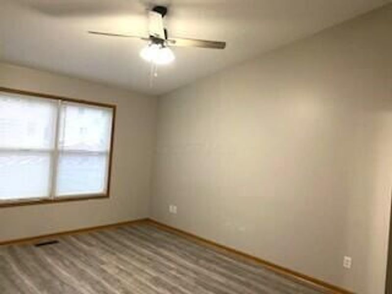 5910 Wellbrid Drive, Galloway, OH 43119 Photo 8