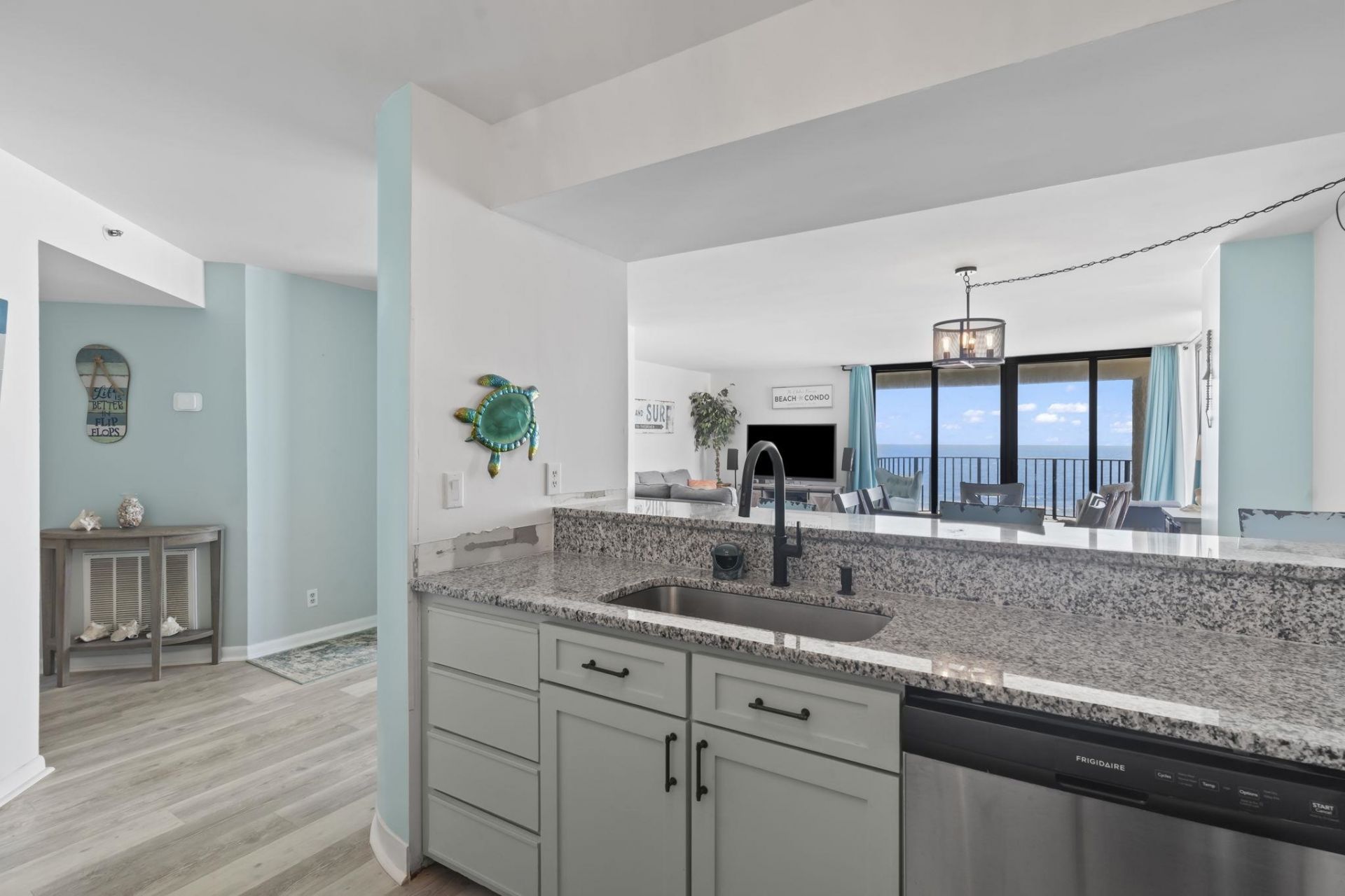 1425 E S Ocean Blvd. Photo 20