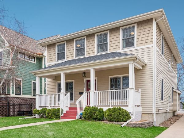 2008 Laurel Avenue W, Minneapolis, MN 55405