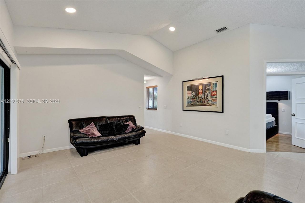 7525 NW 61st Ter, Unit 804, Parkland, FL 33067 Photo