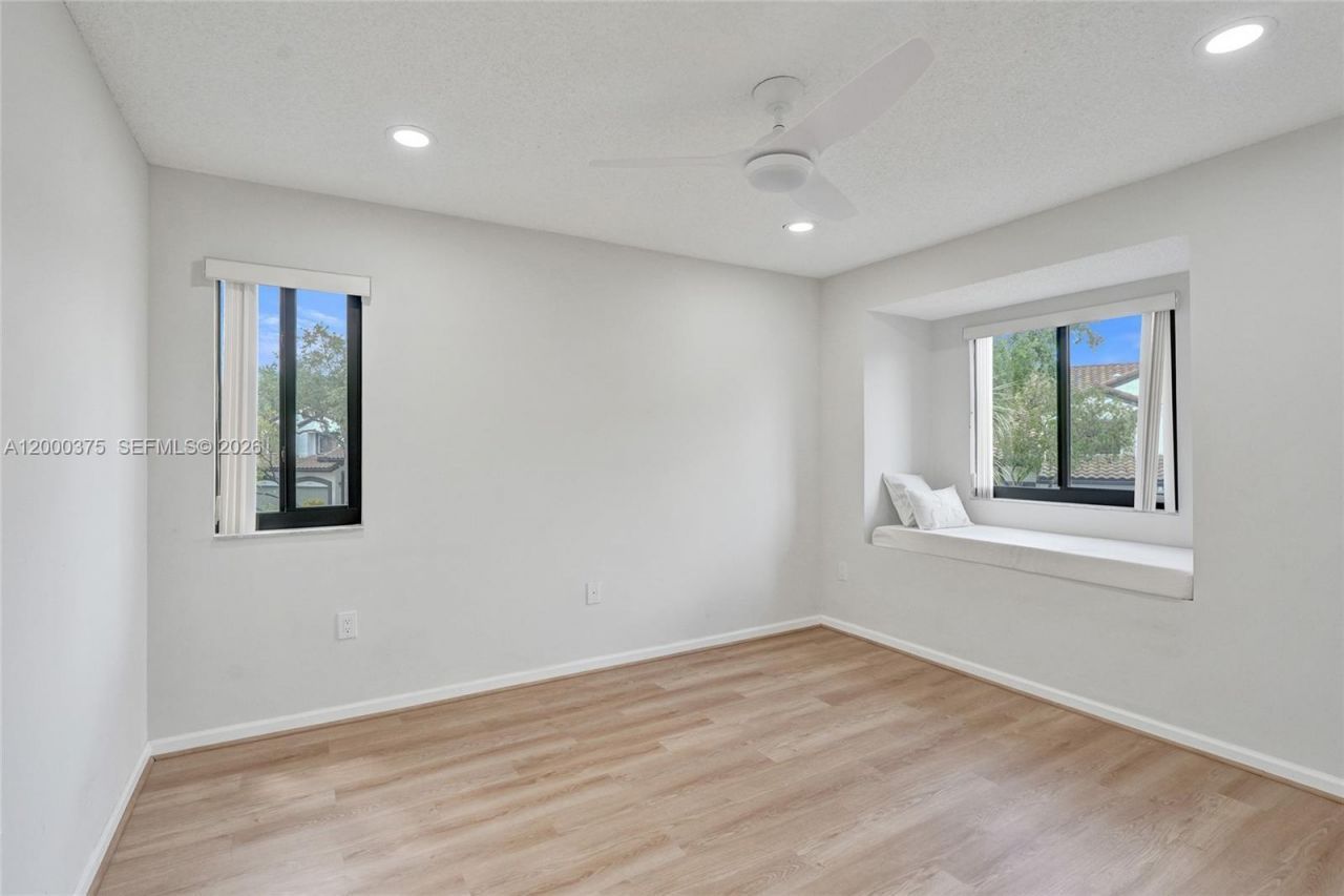 7525 NW 61st Ter, Unit 804, Parkland, FL 33067 Photo