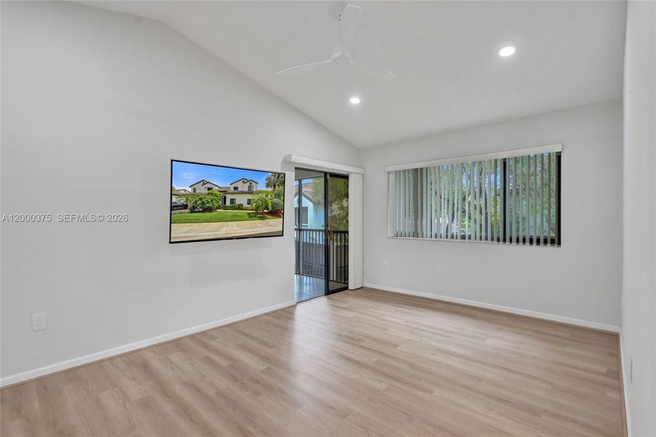 7525 NW 61st Ter, Unit 804, Parkland, FL 33067 Photo