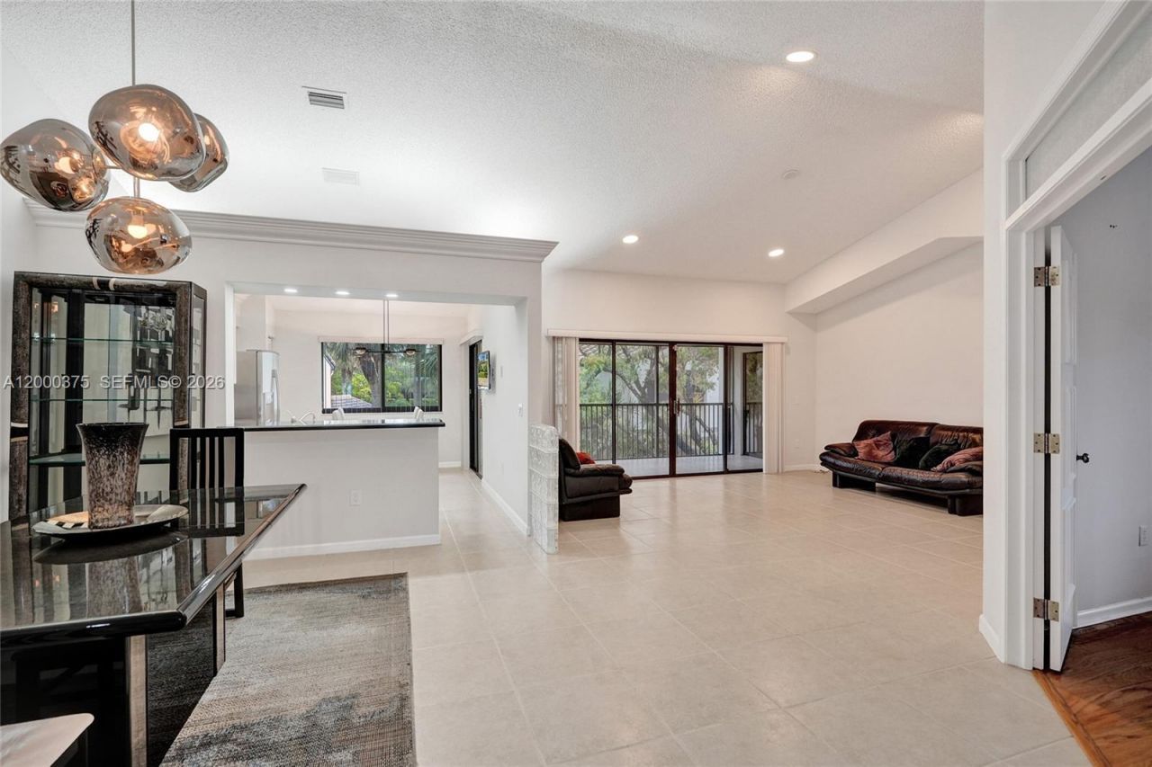 7525 NW 61st Ter, Unit 804, Parkland, FL 33067 Photo