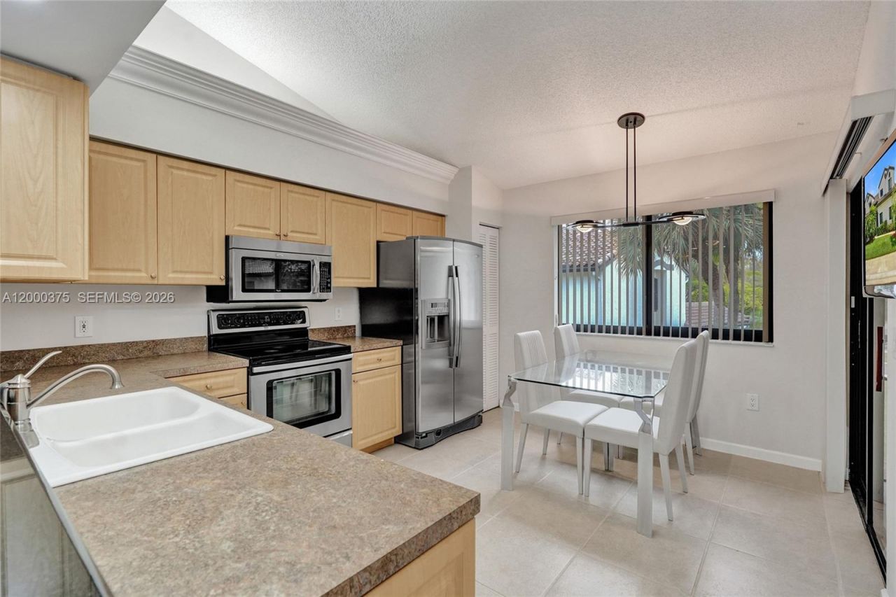 7525 NW 61st Ter, Unit 804, Parkland, FL 33067 Photo