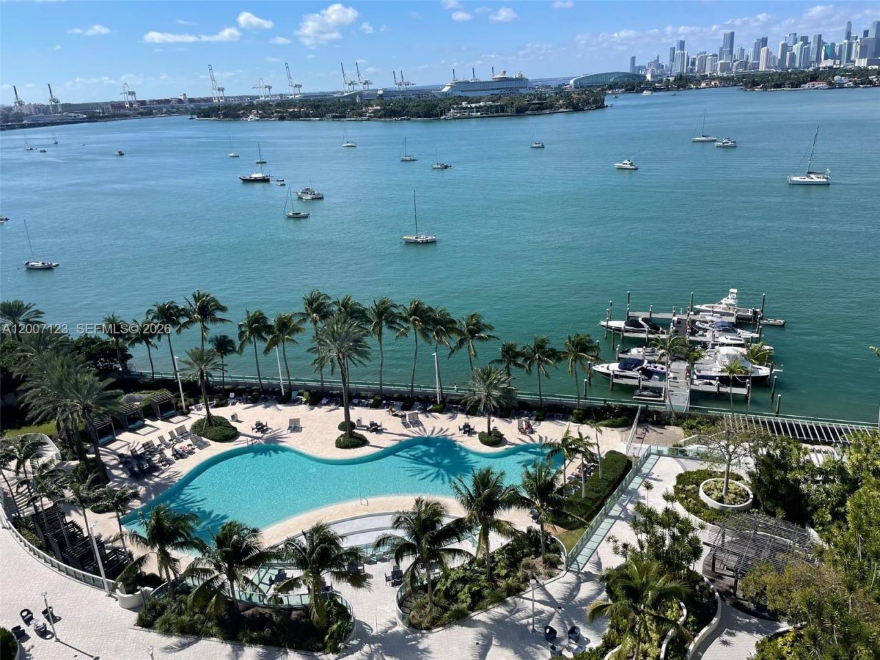 1500 Bay Rd, Unit 1524S, Miami Beach, FL 33139 Photo