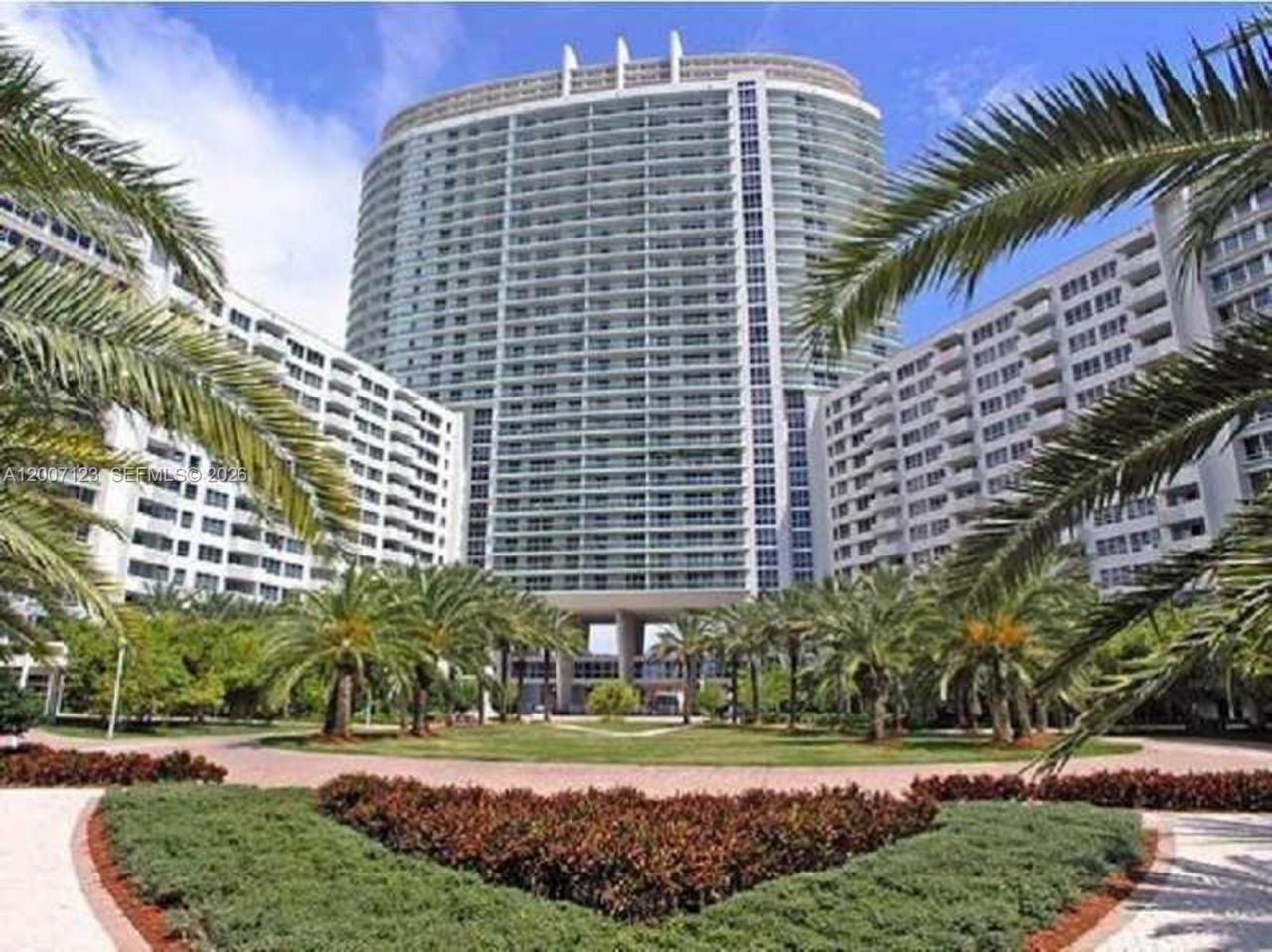 1500 Bay Rd, Unit 1524S, Miami Beach, FL 33139 Photo