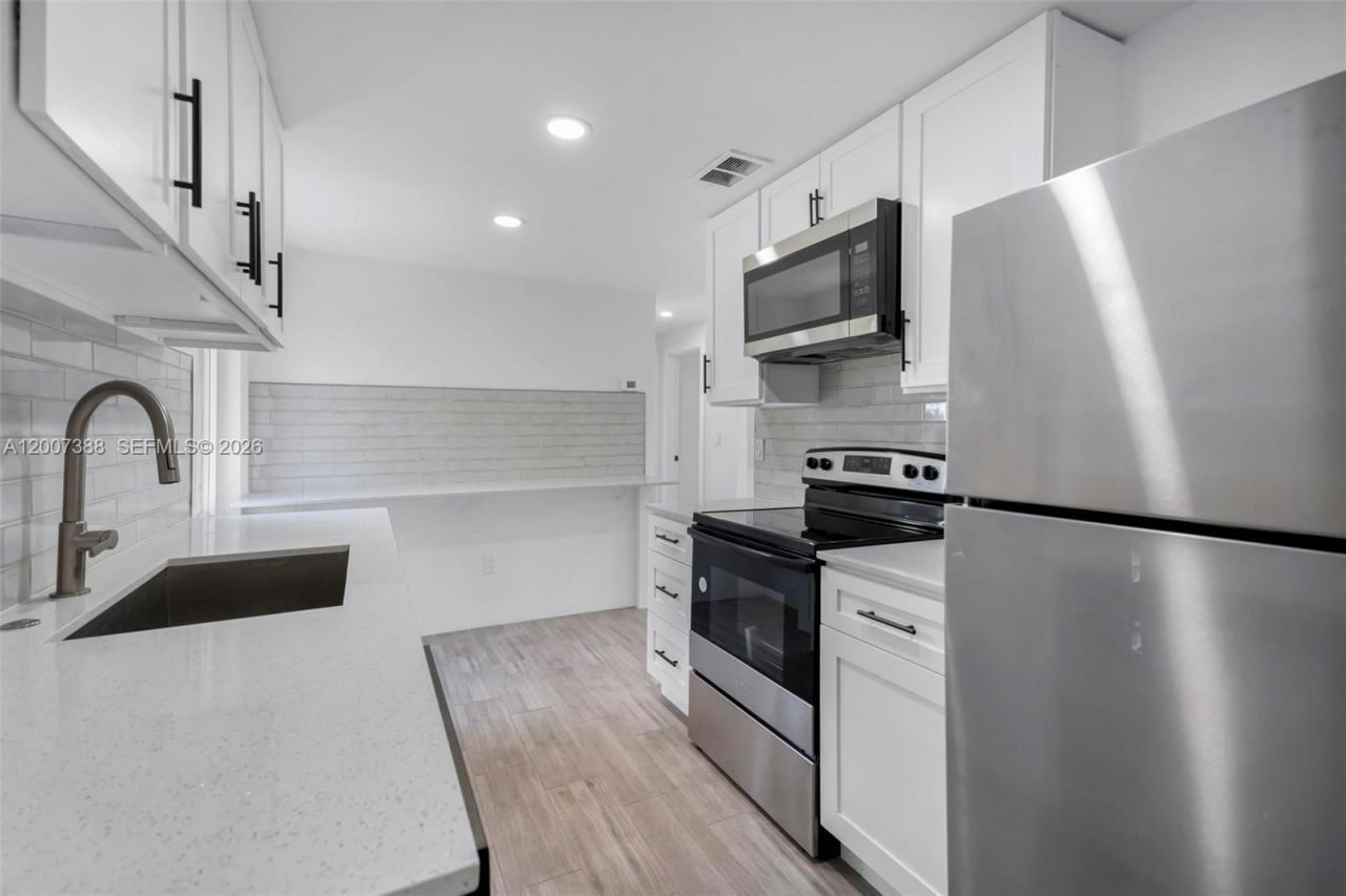311 NW 12th Ave , Delray Beach, FL 33444 Photo