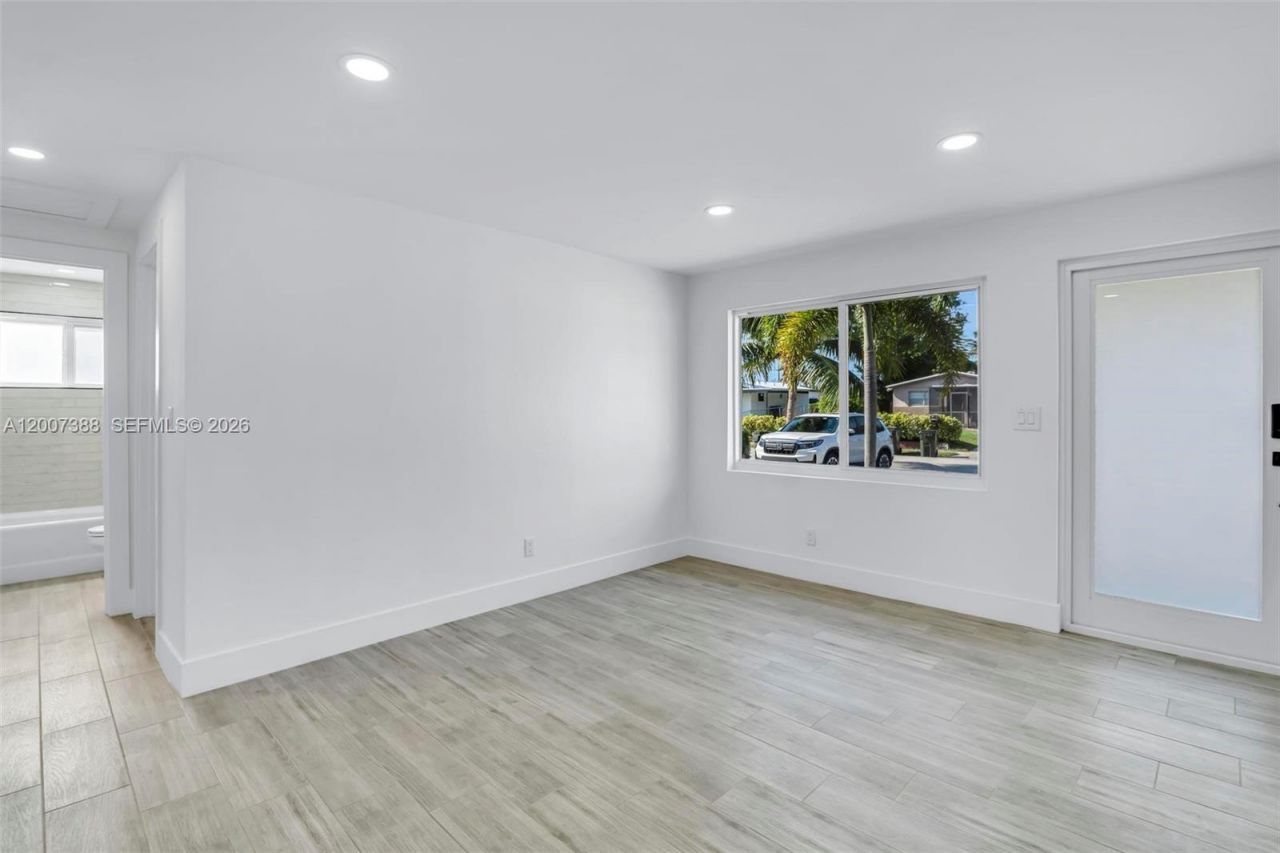 311 NW 12th Ave , Delray Beach, FL 33444 Photo