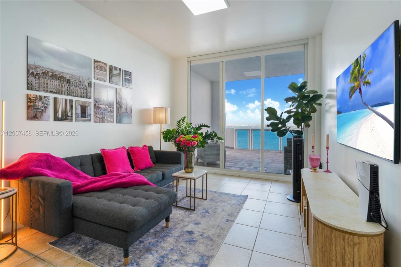725 NE 22nd St , Unit 7B, Miami, FL 33137 Photo