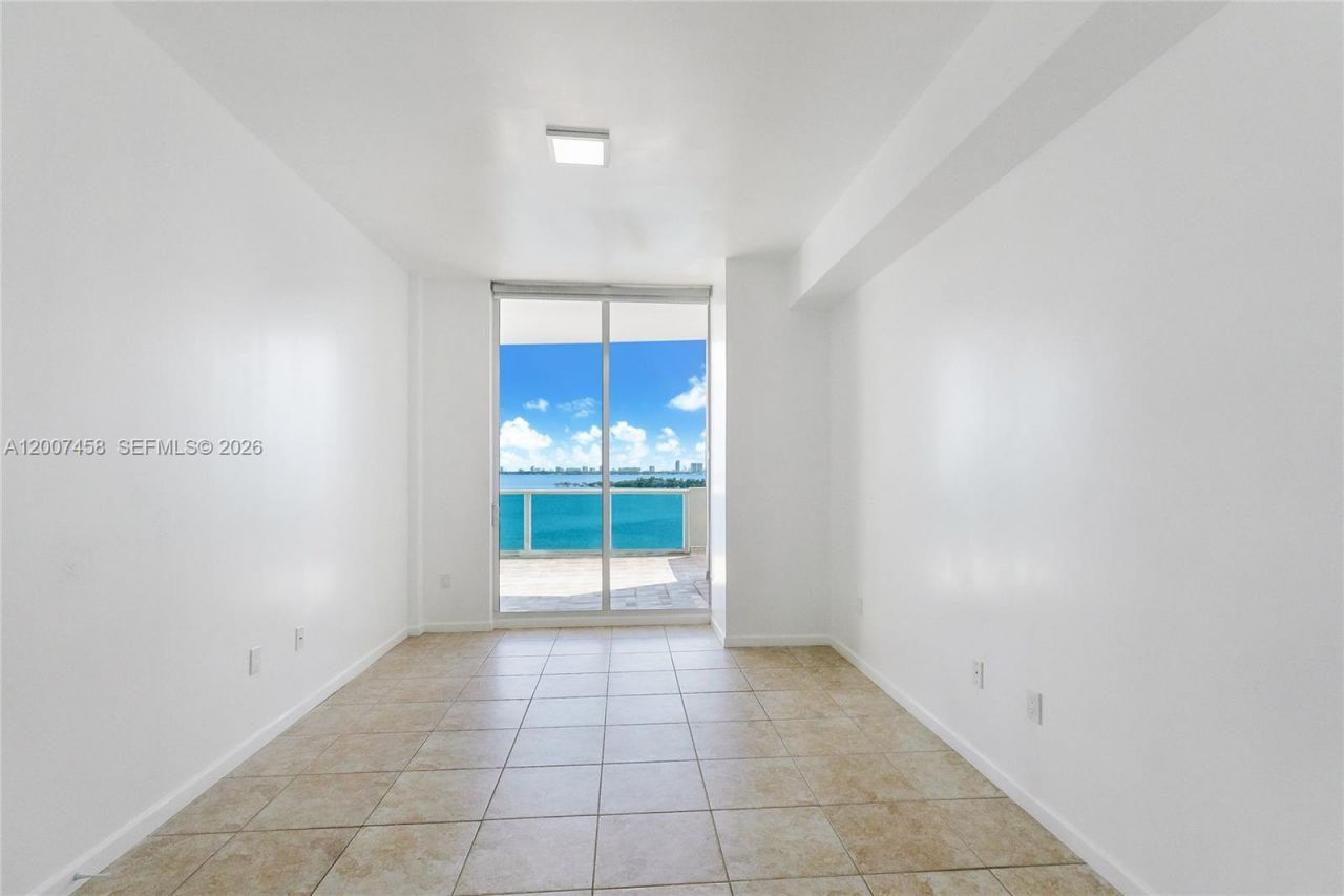 725 NE 22nd St , Unit 7B, Miami, FL 33137 Photo