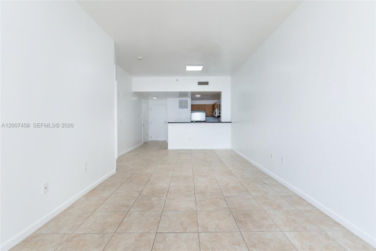 725 NE 22nd St , Unit 7B, Miami, FL 33137 Photo