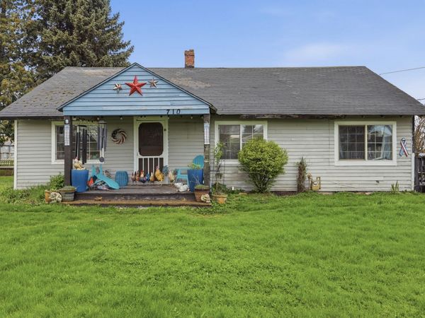 710 S BARKER Rd, Spokane Valley, WA 99016