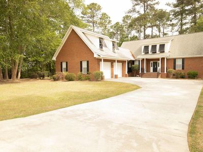 690 Longleaf Drive, Walterboro, SC 29488