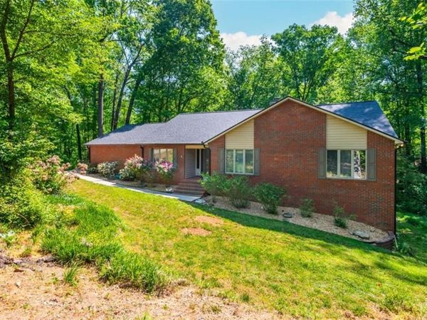 4250 Red Fox Trail, Oakwood, GA 30566