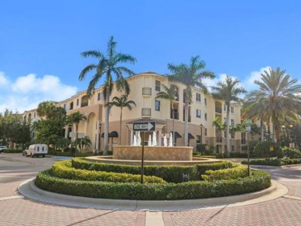 4207 Renaissance 207 Way, Unit 207, Boynton Beach, FL 33426