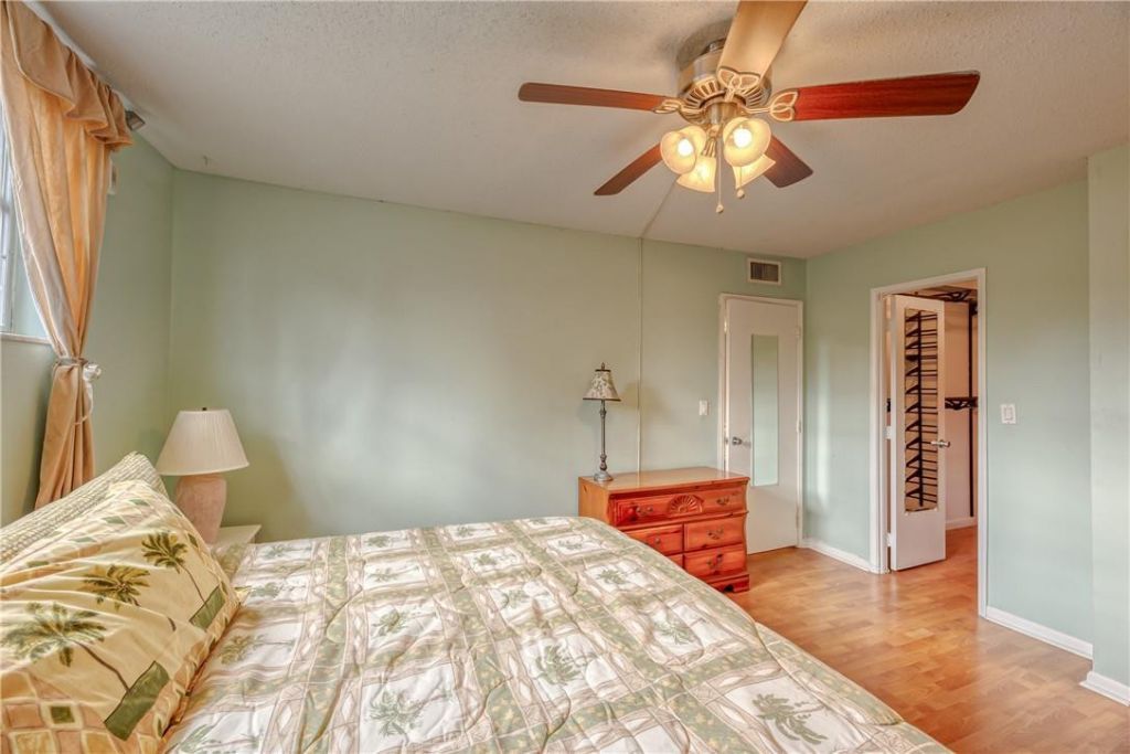 2400 NE 10th Street, Unit 204, Pompano Beach, FL 33062 Photo