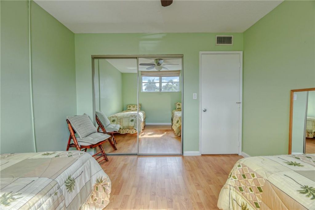 2400 NE 10th Street, Unit 204, Pompano Beach, FL 33062 Photo