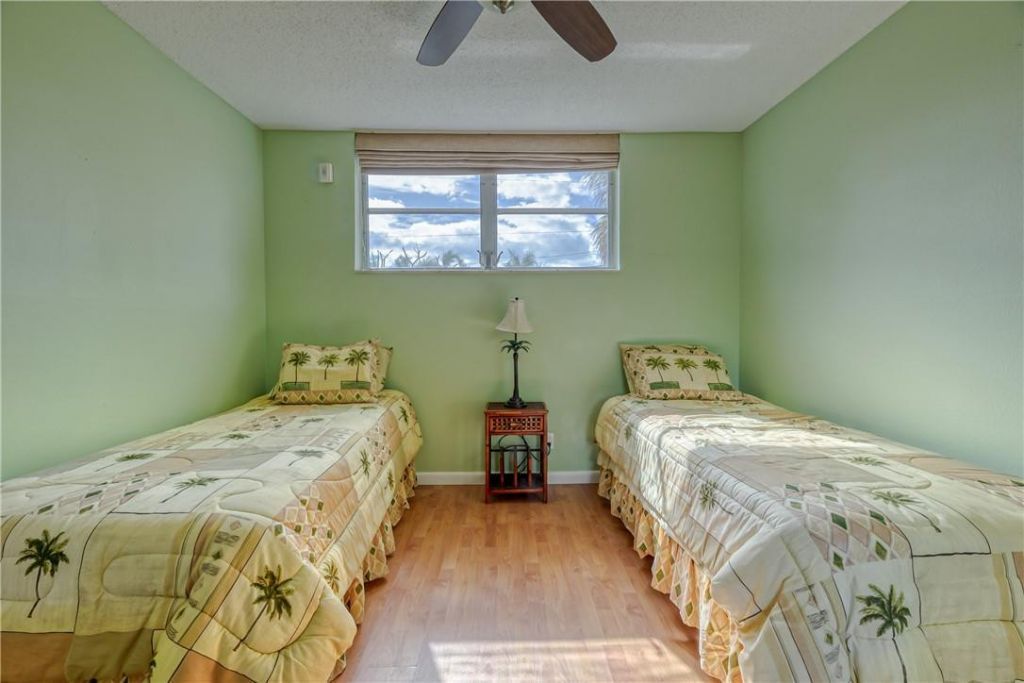 2400 NE 10th Street, Unit 204, Pompano Beach, FL 33062 Photo