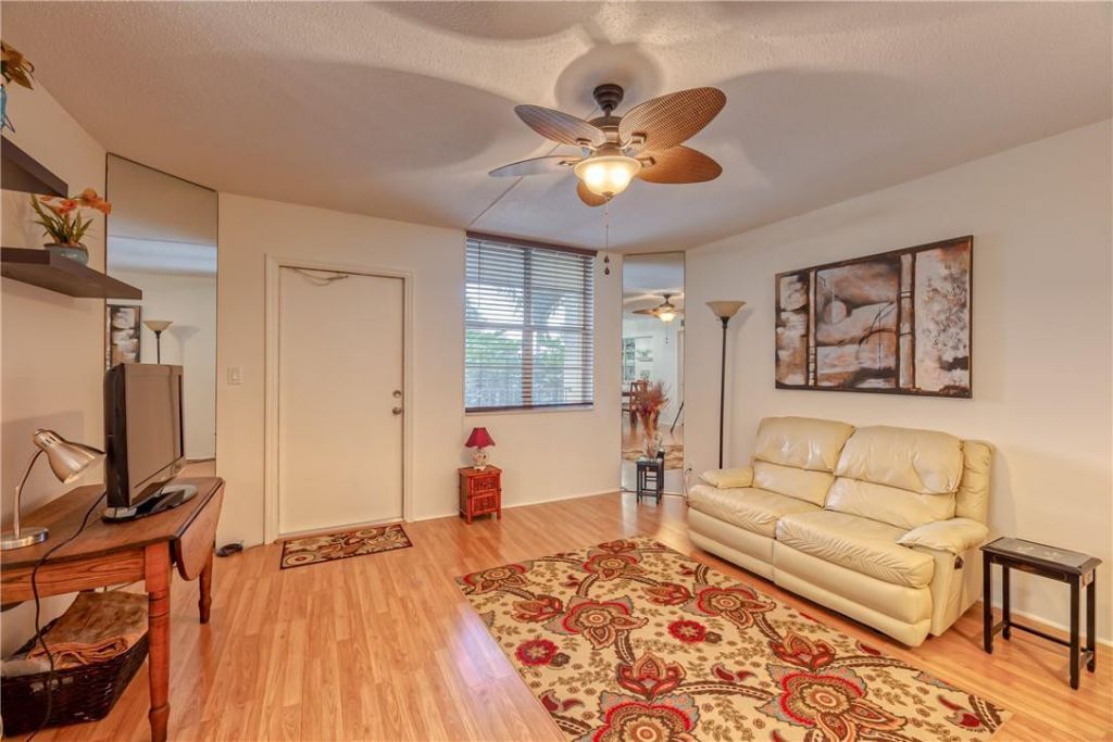 2400 NE 10th Street, Unit 204, Pompano Beach, FL 33062 Photo