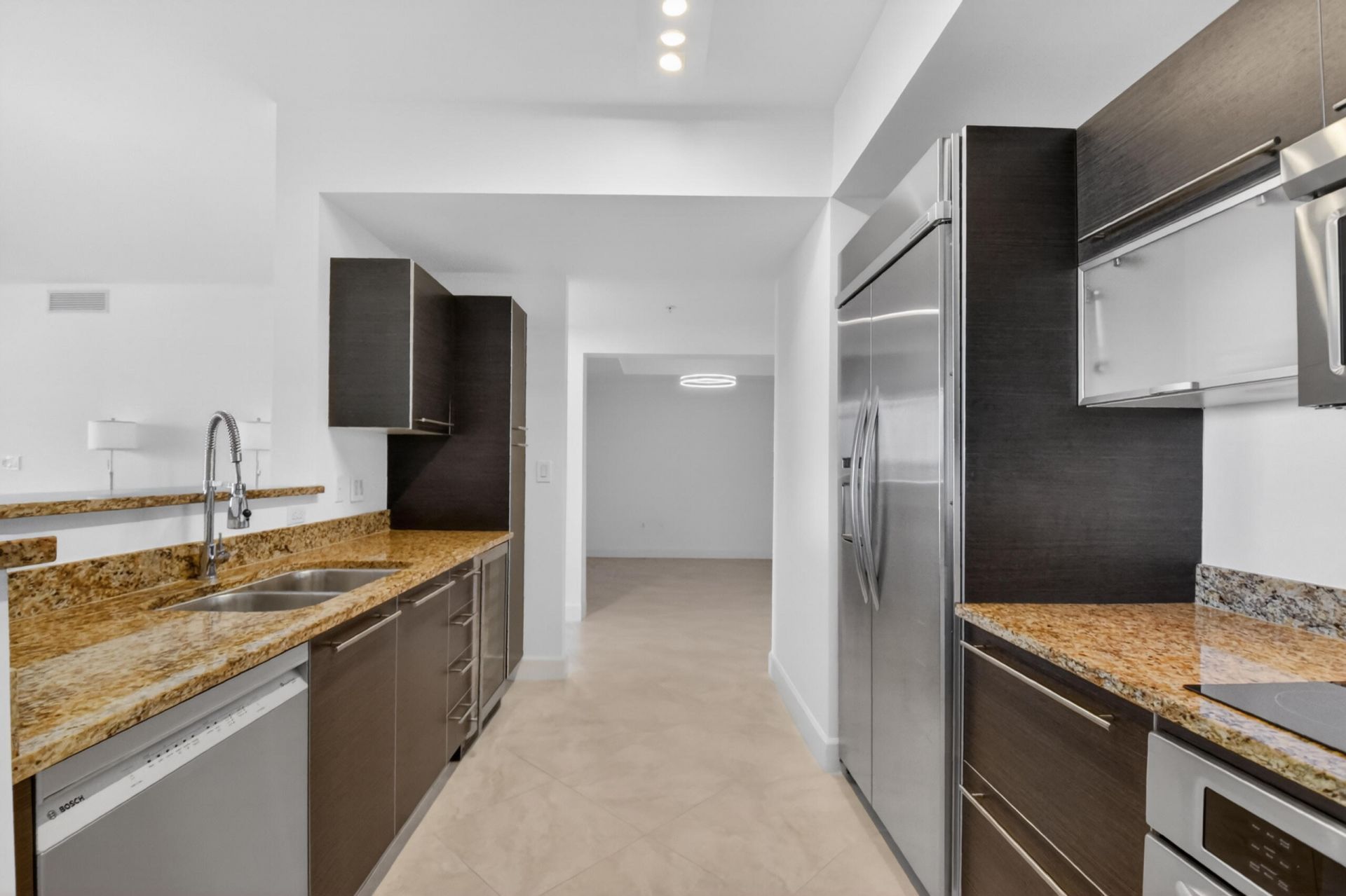 550 Okeechobee Boulevard, Unit 423, West Palm Beach, FL 33401 Photo