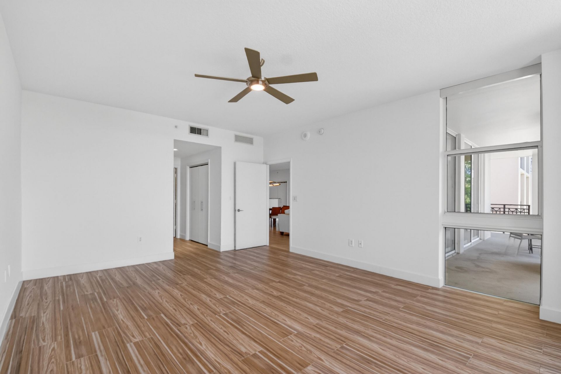 550 Okeechobee Boulevard, Unit 423, West Palm Beach, FL 33401 Photo