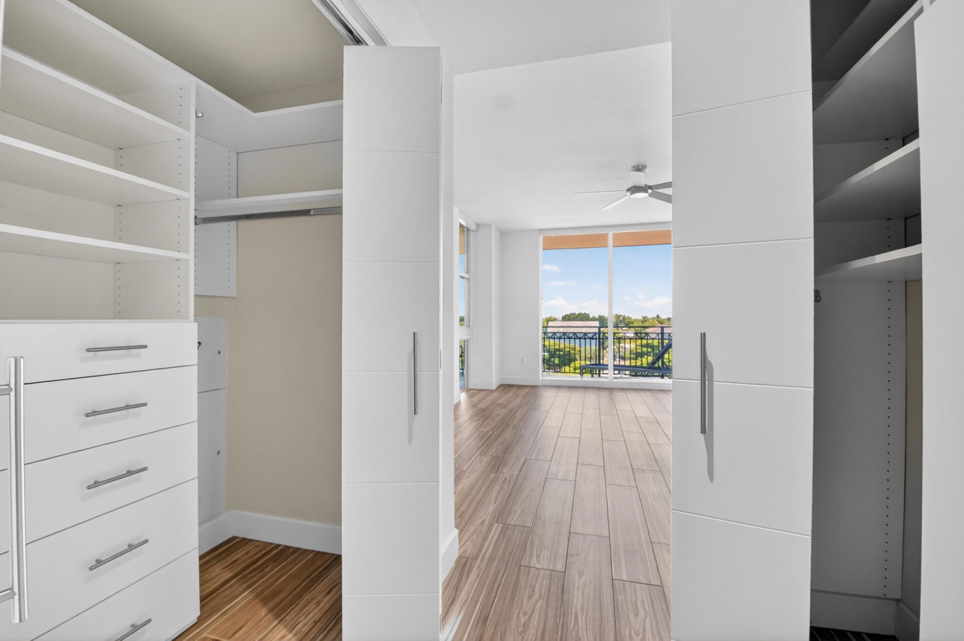 550 Okeechobee Boulevard, Unit 423, West Palm Beach, FL 33401 Photo