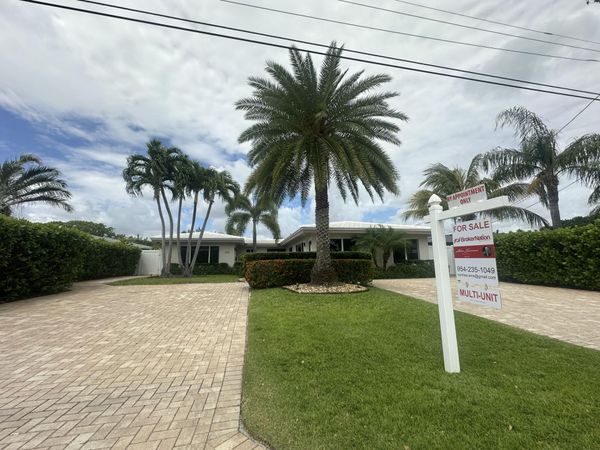 3291 NE 18th Terrace, Unit 1-2, Oakland Park, FL 33306