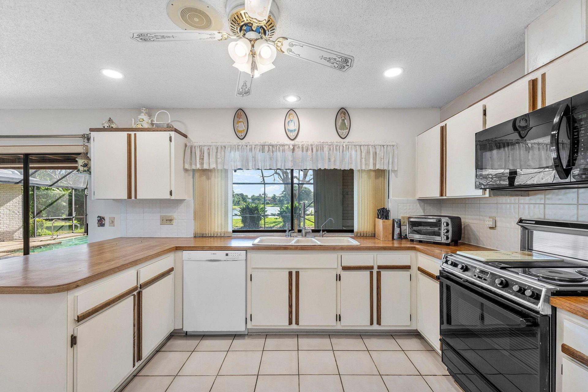 7290 Encina Lane, Boca Raton, FL 33433 Photo