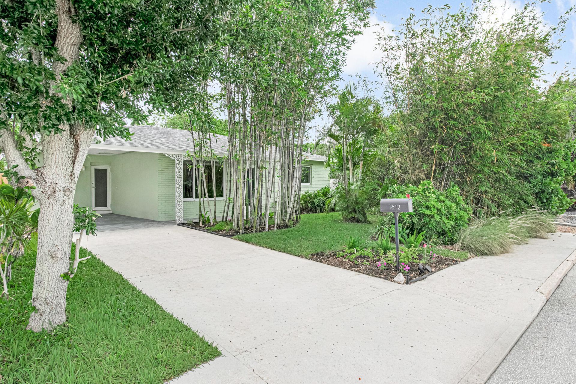 1612 N Ocean Breeze, Lake Worth Beach, FL 33460 Photo