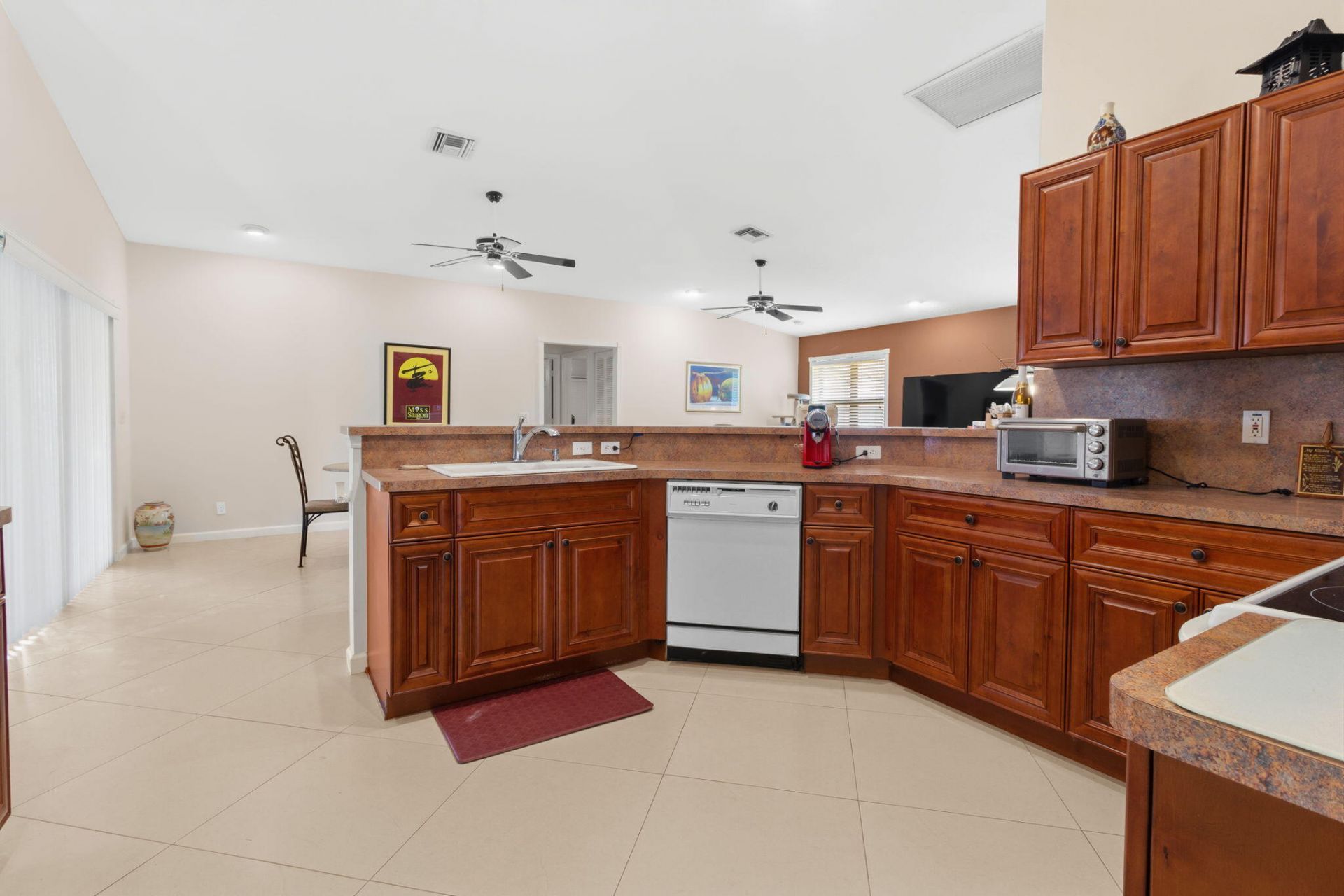 132 Kings Way, Royal Palm Beach, FL 33411 Photo