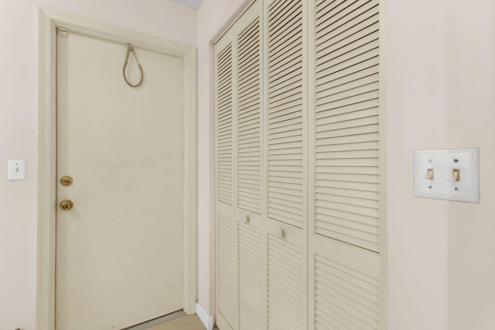 132 Kings Way, Royal Palm Beach, FL 33411 Photo