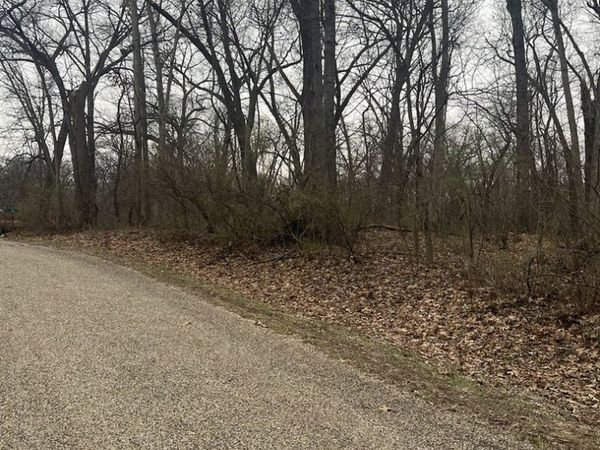 7 Arrowhead Court , Putnam, IL 61560