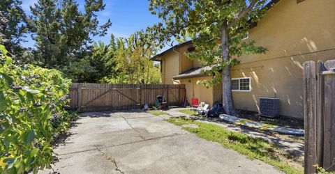 3283 Cambridge Rd, Cameron Park, CA 95682 Photo