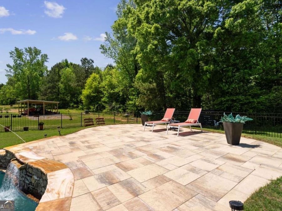 Property Image 40