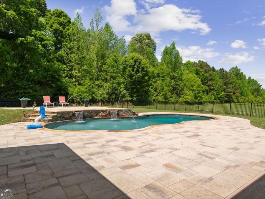 Property Image 43
