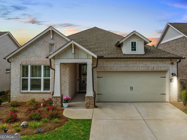 209 Floral Valley, Woodstock, GA 30188