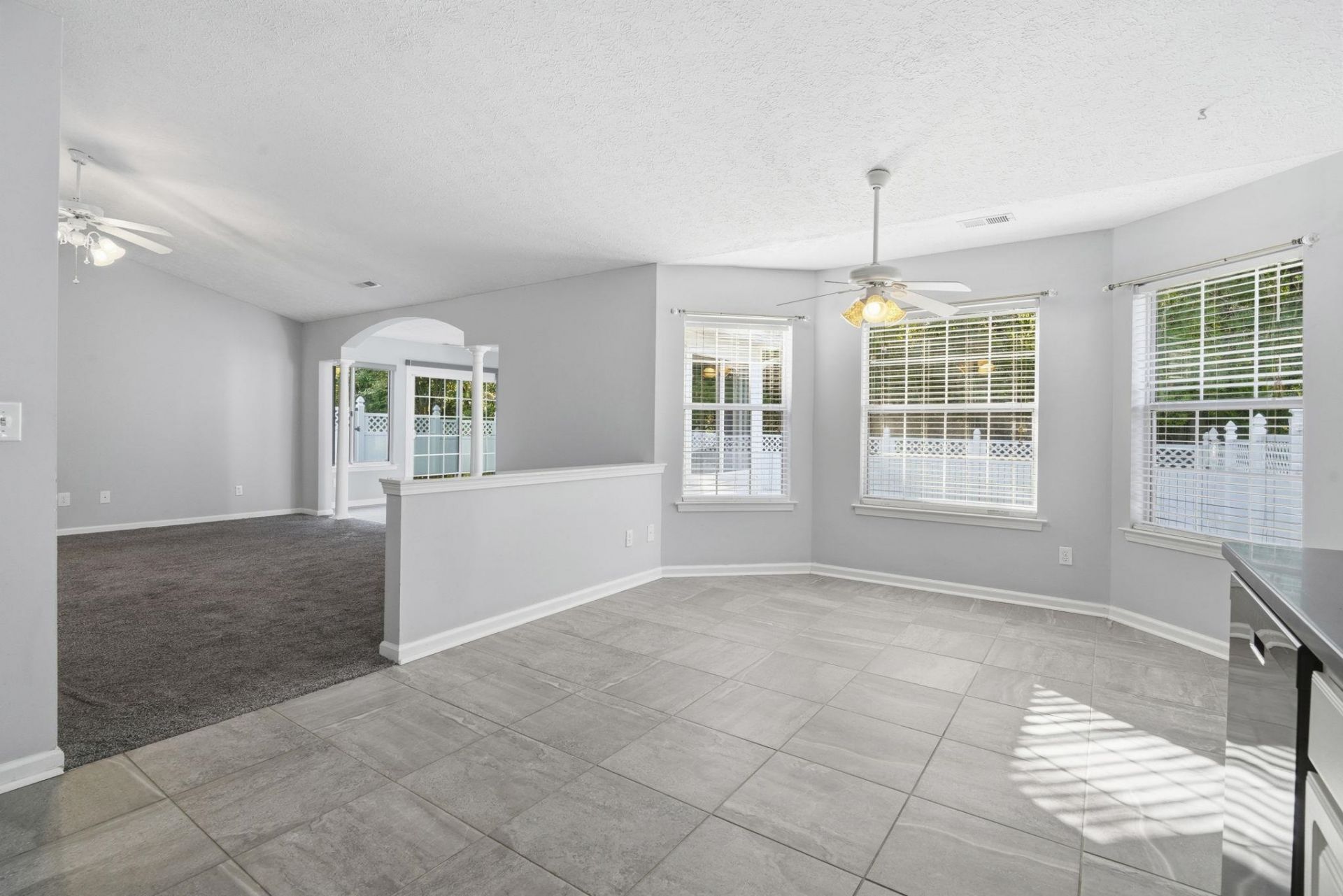 582 Bridgeport Dr.  Photo 16