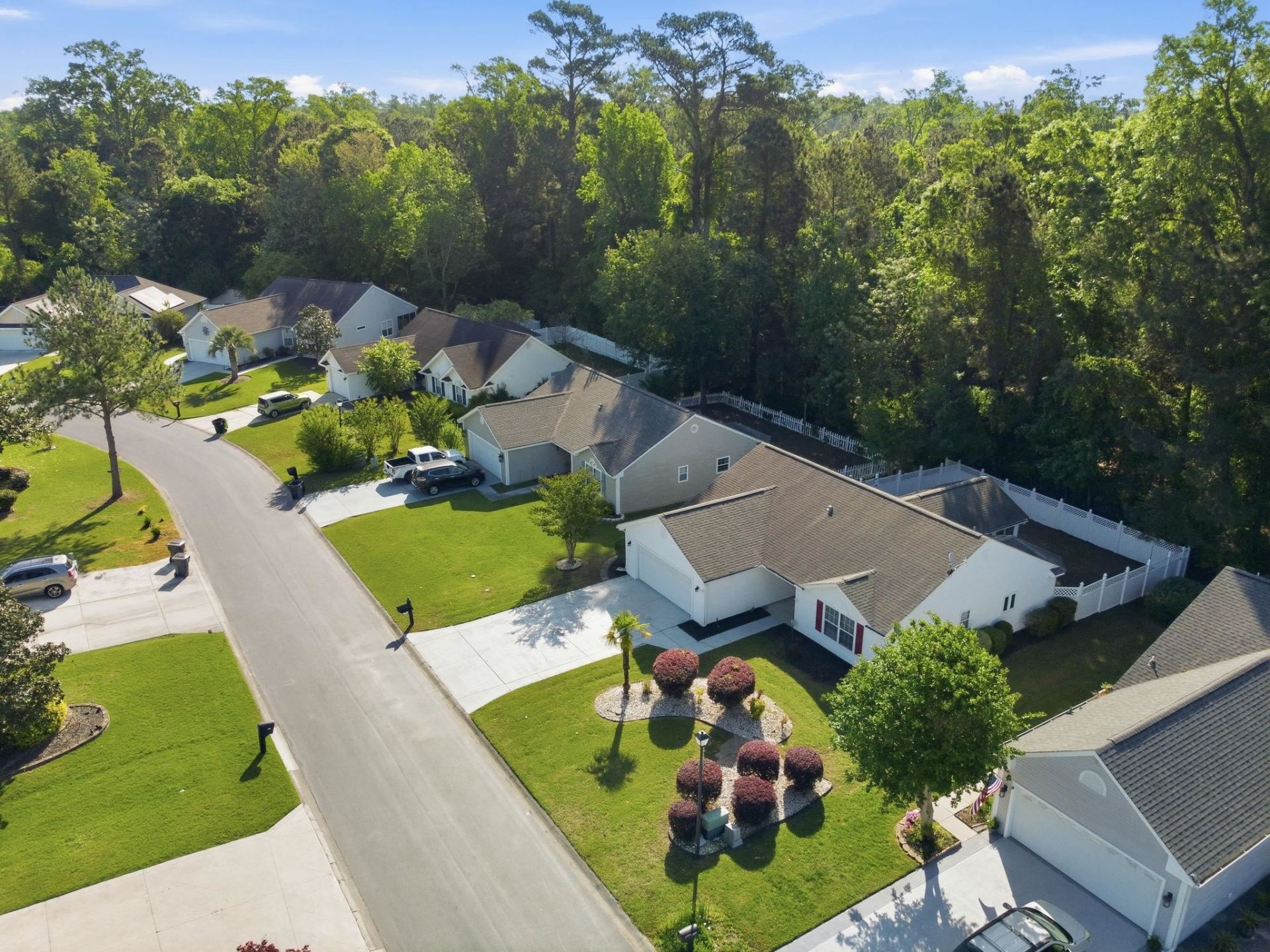 582 Bridgeport Dr.  Photo 30