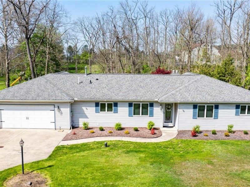 16912 Albion Road, Strongsville, OH 44136 Photo 1