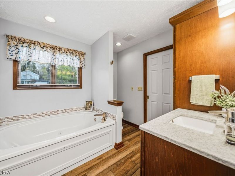 16912 Albion Road, Strongsville, OH 44136 Photo 27