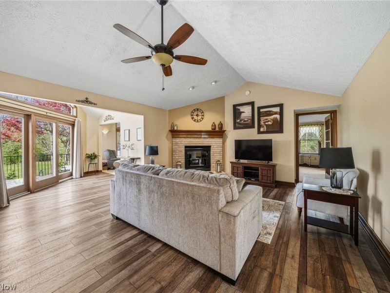 16912 Albion Road, Strongsville, OH 44136 Photo 8