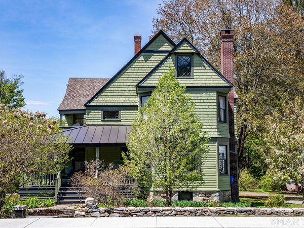 35 Maple, Norfolk, CT 06058
