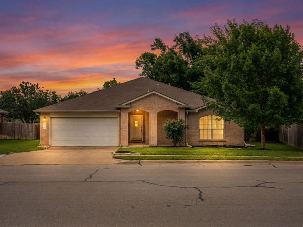 1307 Terra ST, Round Rock, TX 78665