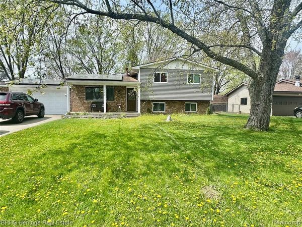 4378 Staunton Drive, Flint Twp, MI 48473